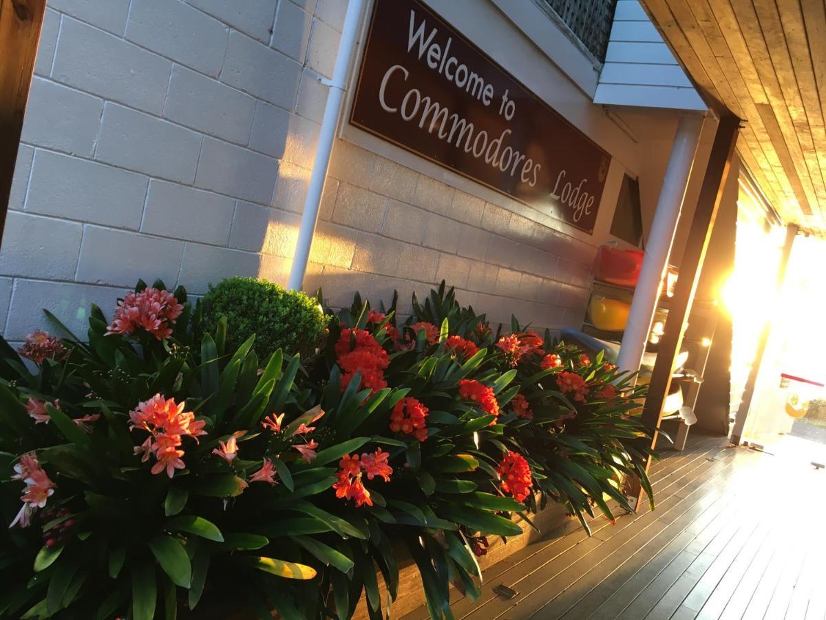 Commodores Lodge Russell Luaran gambar