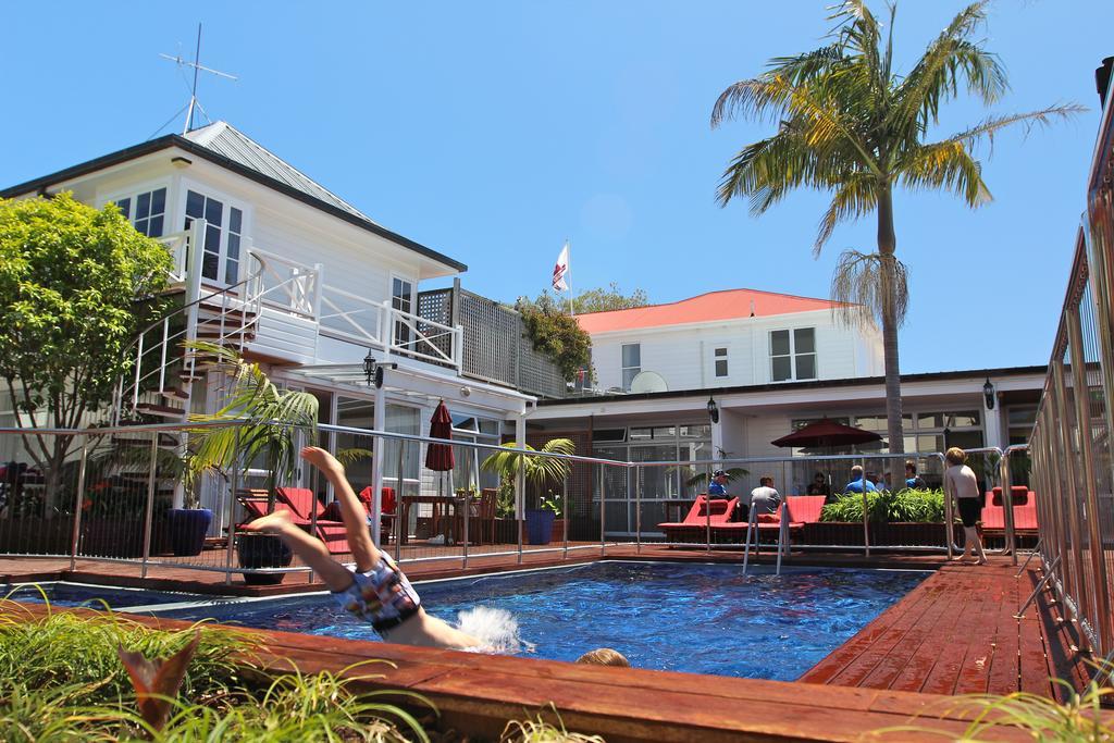 Commodores Lodge Russell Luaran gambar