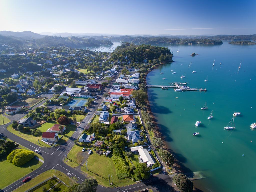 Commodores Lodge Russell Luaran gambar