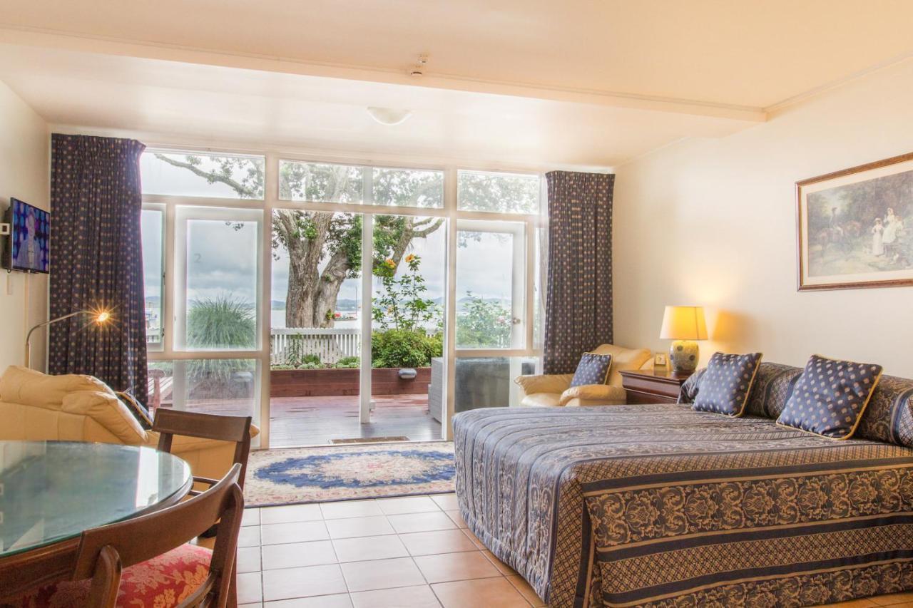 Commodores Lodge Russell Luaran gambar